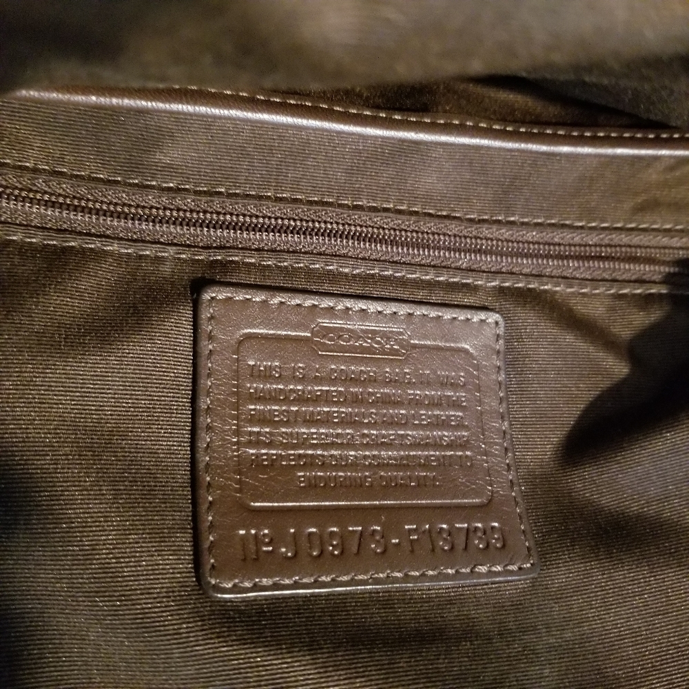 Coach Shoulder Bag - Picture 5 of 6